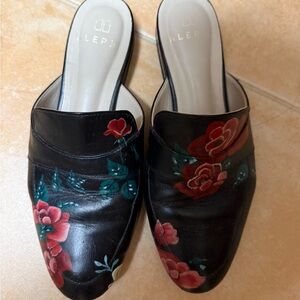 Alepel Hand Painted Florals Mule multicolor size 8